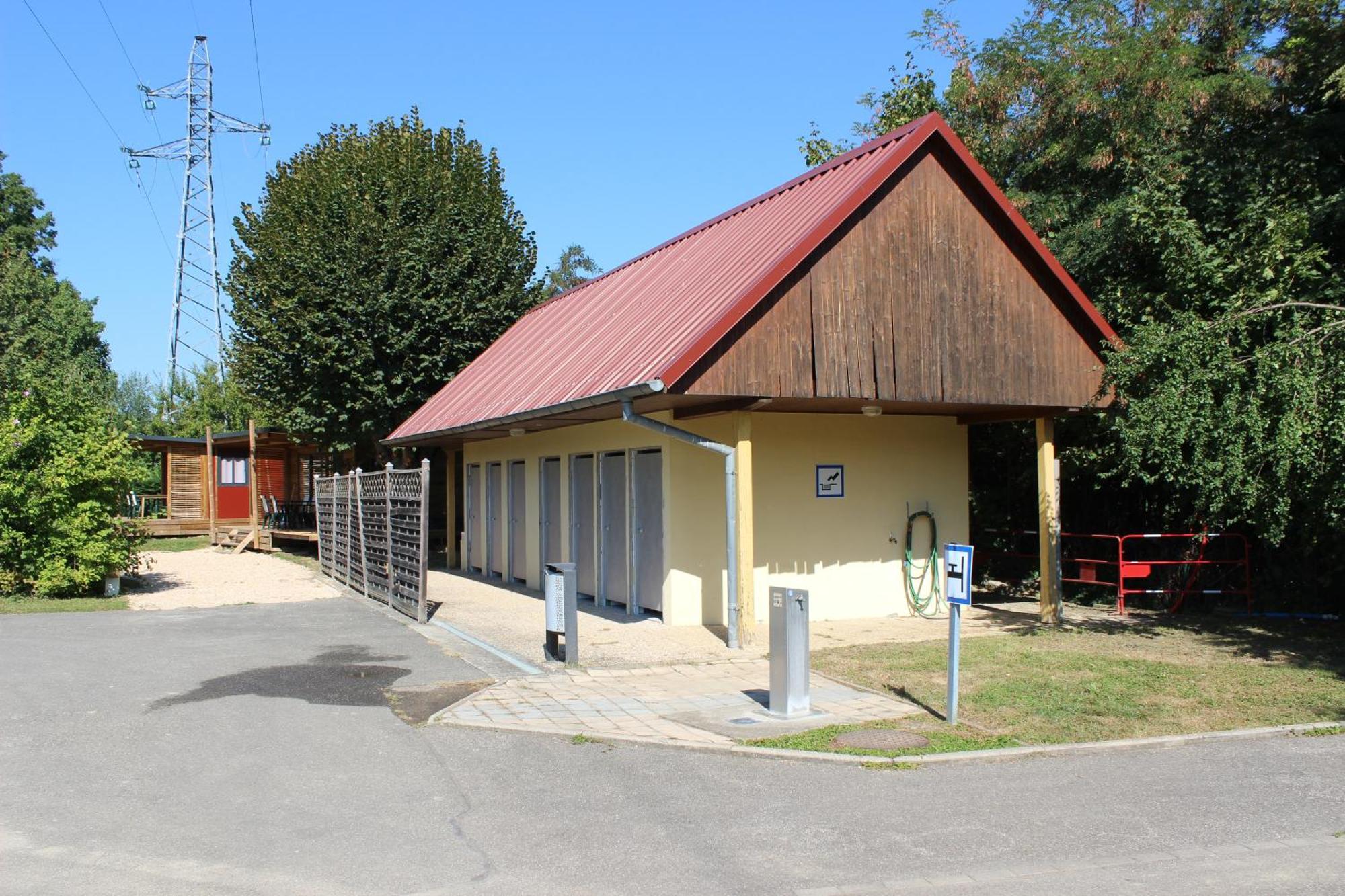 Camping Les Acacias Altkirch Bagian luar foto